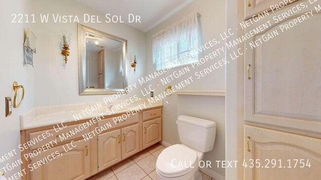 Building Photo - 2211 W Vista Del Sol Dr
