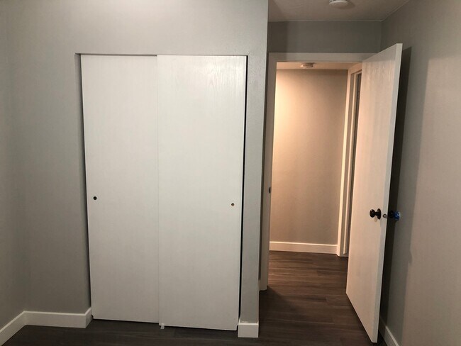Building Photo - 44 S 1450 W