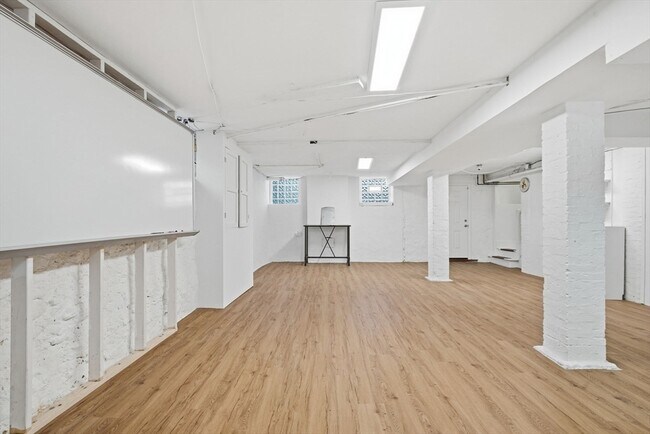 Building Photo - 23 Olmstead St