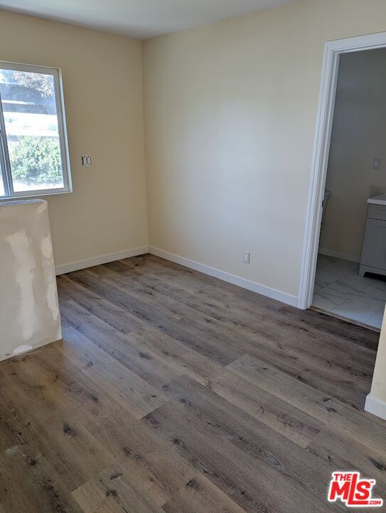 Building Photo - 317 W 111th St