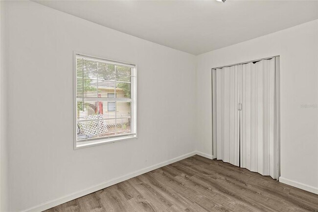 Building Photo - 1605 E 29th Ave