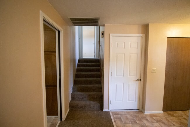 Building Photo - 889 NW 4th Ave