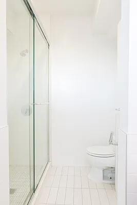 Building Photo - 510 W 110th St