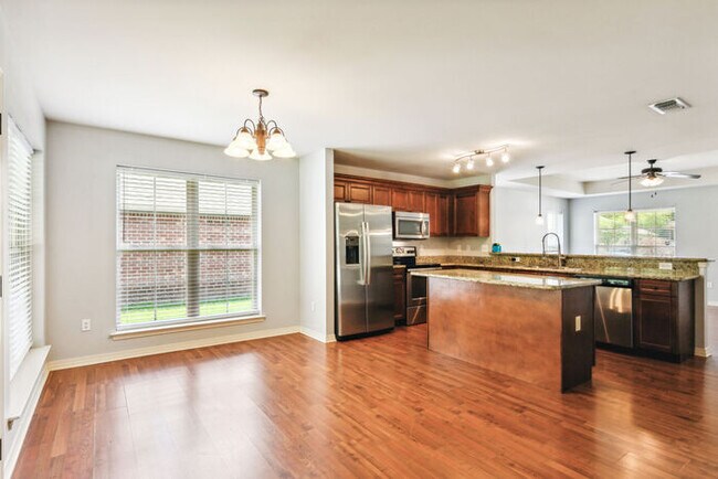 Building Photo - 11523 Caroline Court