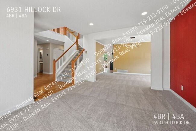 Building Photo - 6931 Hillock Dr