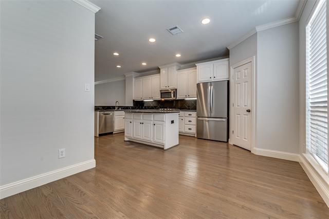 Building Photo - 3471 Howell St