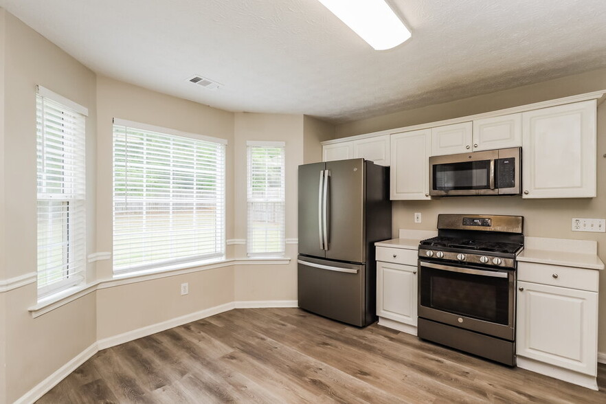 Building Photo - 154 Vinings Dr