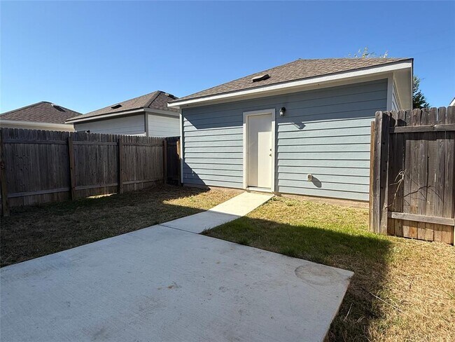 Building Photo - 1941 Arendale Dr