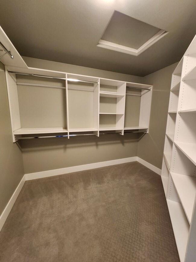 Building Photo - 2 Primary Suites, Beautiful Office & Theater Room! Experience Unmatched Luxury on the Columbia Ri...