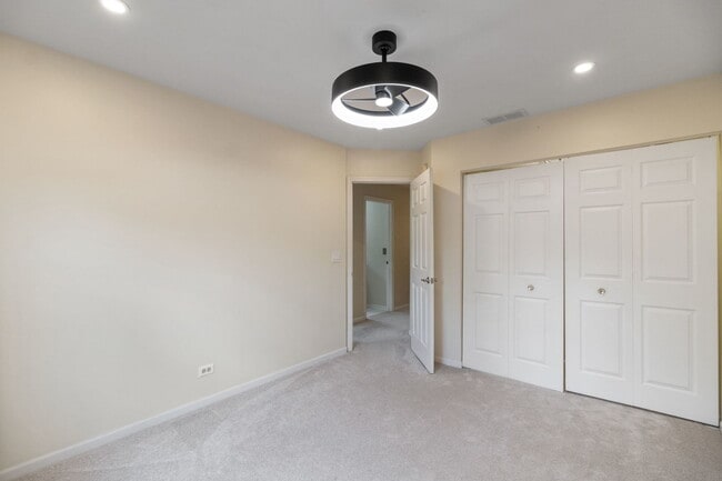 Building Photo - 3057 Serenity Ln