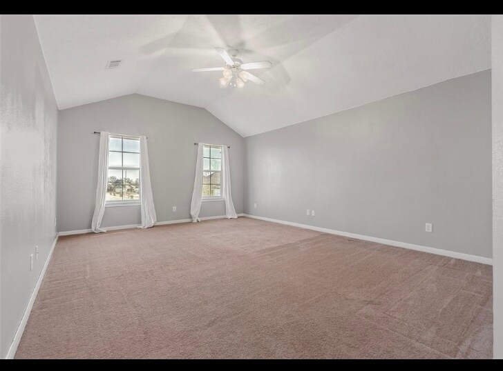 Building Photo - 1600 Kingsgate Dr
