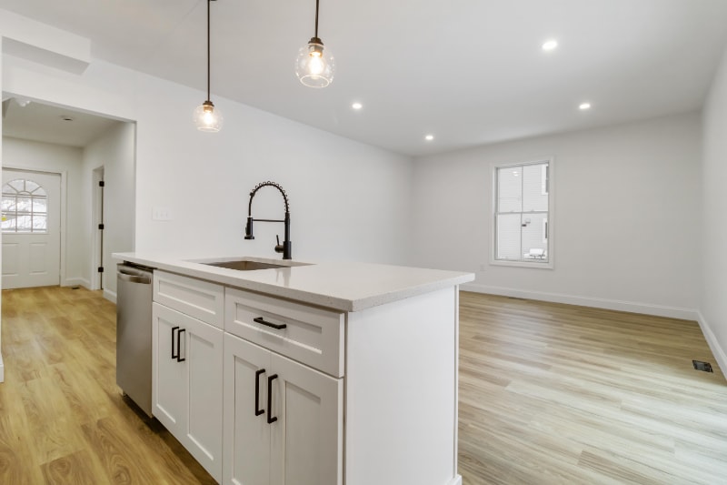 Building Photo - 2 Elmwood St