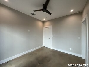 Building Photo - 1107 S Cherry St