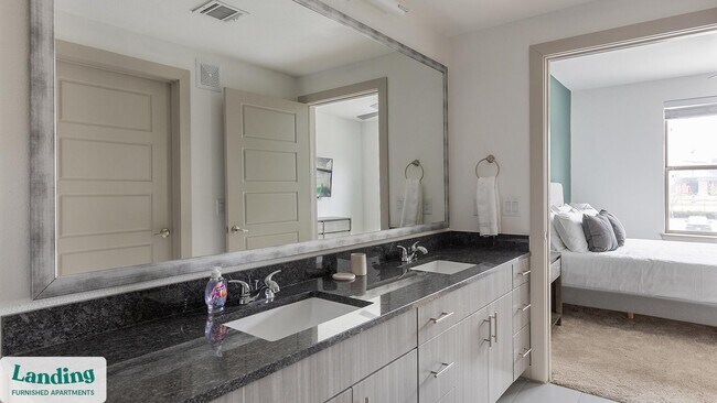 Building Photo - 7201 Henneman Way