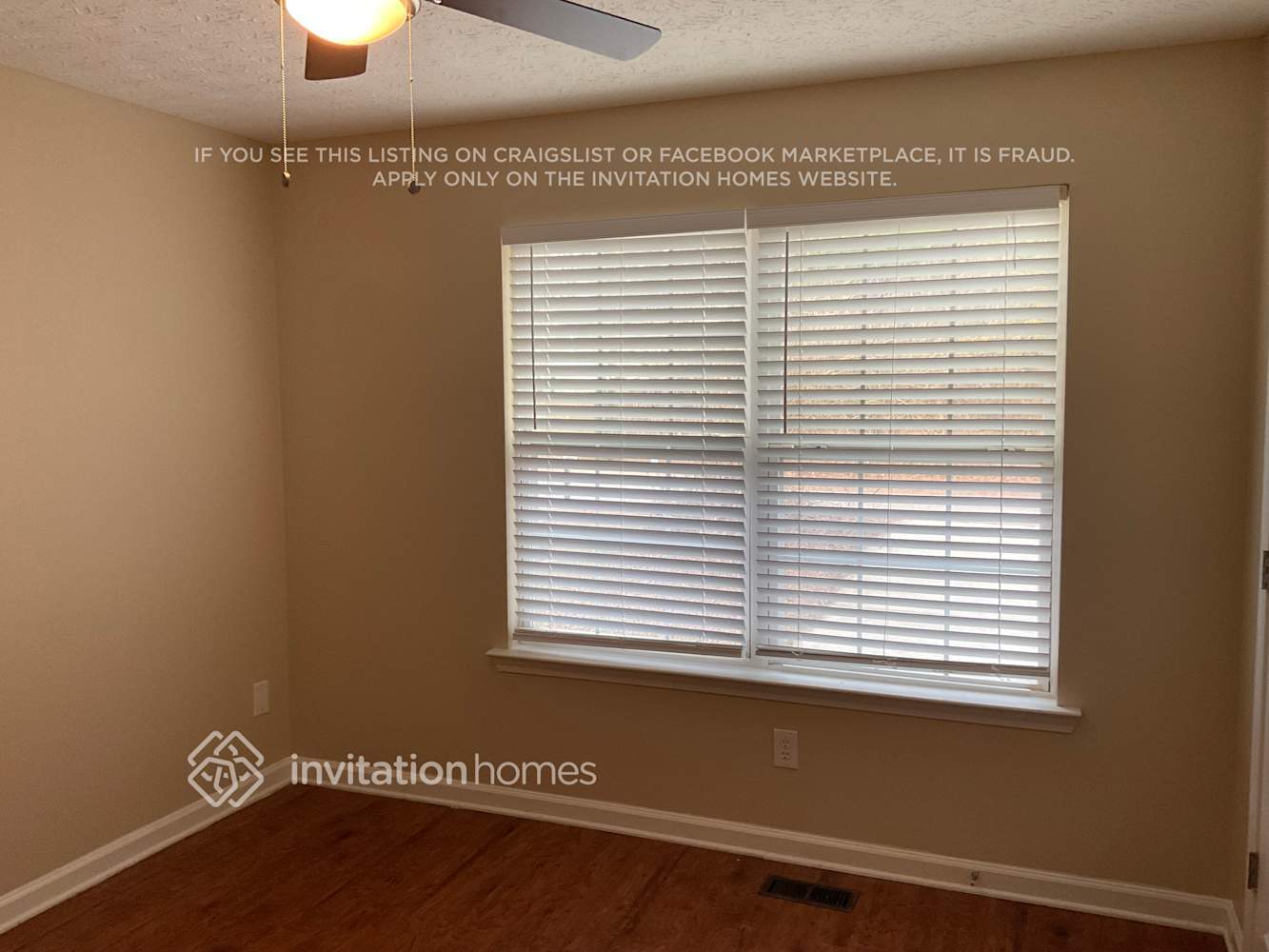 Building Photo - 6827 Summit View Dr