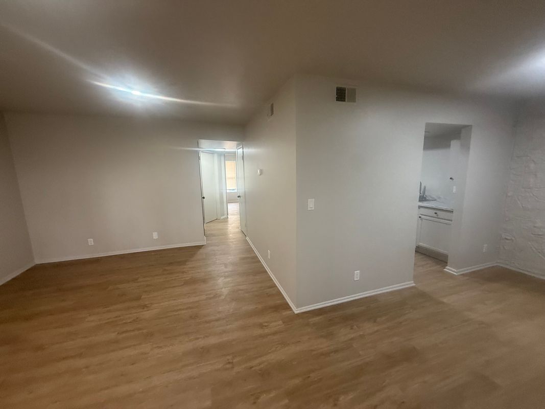 Building Photo - 8150 Troost Ave