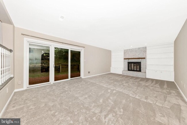 Building Photo - 6257 Light Point Pl
