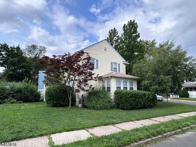 Building Photo - 58 Buena Vista Ave