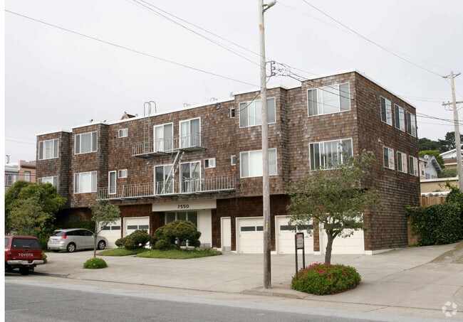 Building Photo - 7550 Geary Blvd