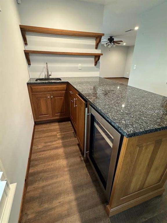 Building Photo - 5033 Vivienda Way