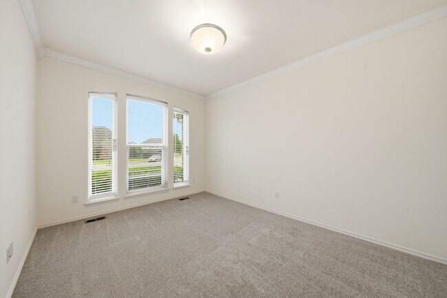 Building Photo - Spacious 5 Bedroom Home In Jenks West School District!
