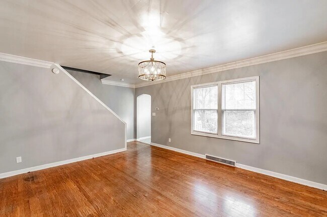 Building Photo - 2511 N 52nd St