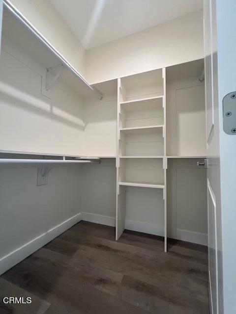 Building Photo - 10507 Helendale Ave