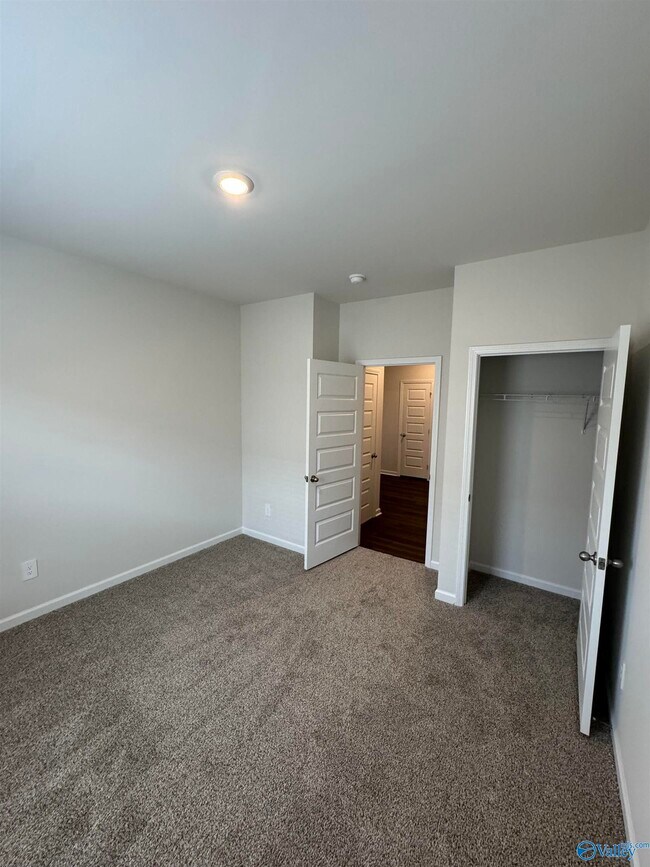 Building Photo - 115 Betty Williams Dr