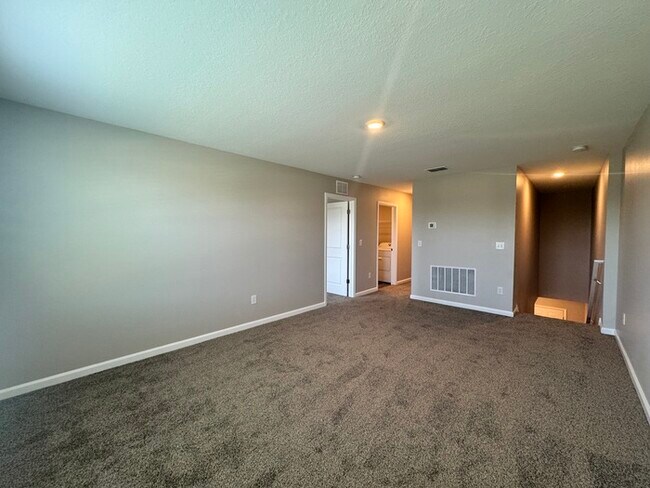 Building Photo - 4 Bed/3 Bath/2 Car Garage New Construction...