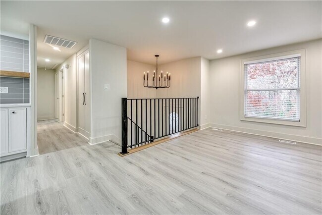 Building Photo - 3254 Newcastle Way