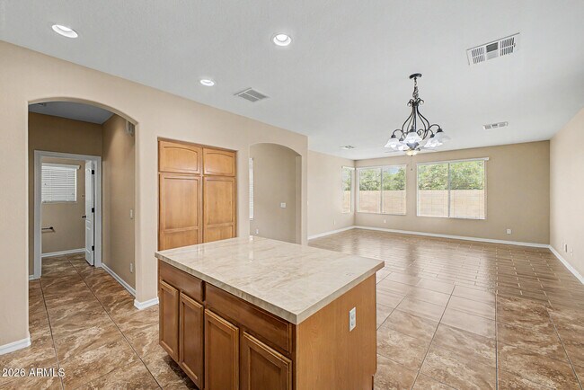 Building Photo - 15155 N 145th Ave