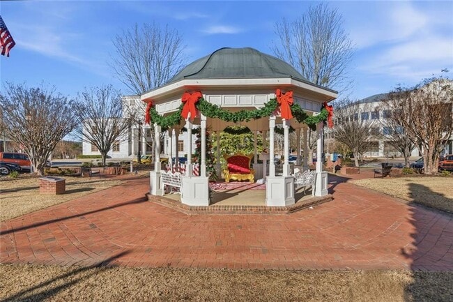 Building Photo - 513 Broughton Dr