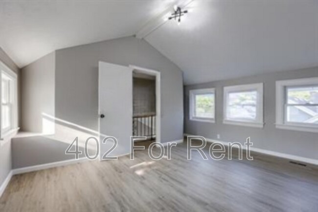 Building Photo - 4332 Fowler Ave