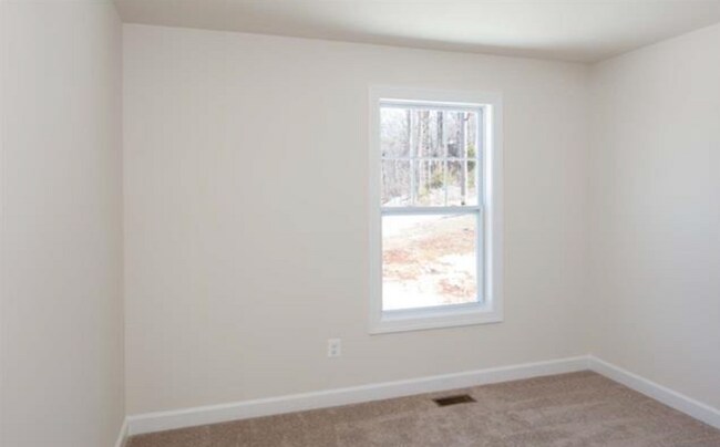Building Photo - 2410 Winthrop Dr