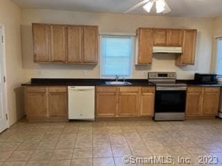 Building Photo - 44 Oak Ave