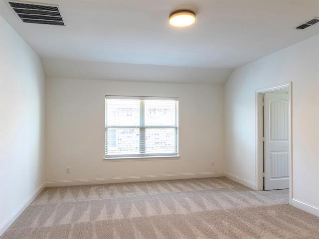 Building Photo - 1700 Meadow Trail Ln