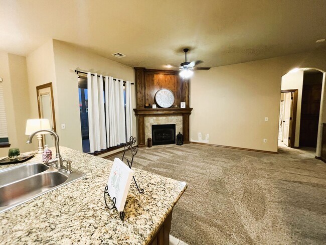 Building Photo - 14812 Brent Cir