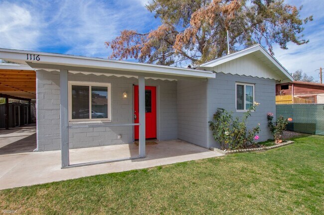 Primary Photo - 2 br, 1 bath House - 1116 S Holbrook Ln