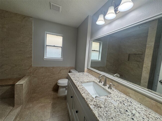 Building Photo - 226 Black Rock Rd