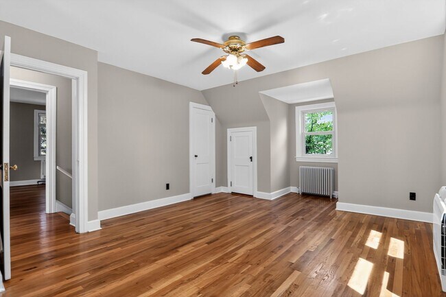 Building Photo - 4-bedroom, 2.5-bath home located in Upper Marlboro