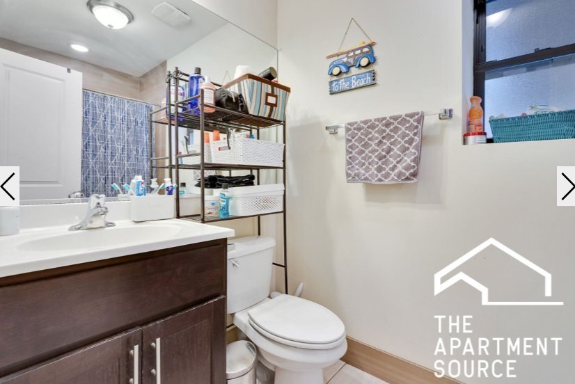 Building Photo - 1827 W Leland Ave