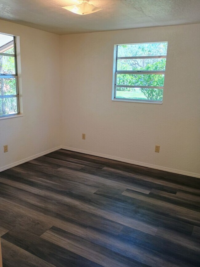 Building Photo - 12740 Co Rd 687