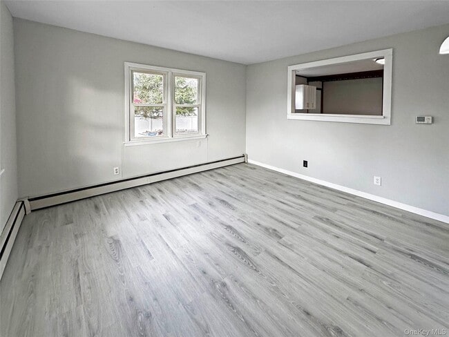 Building Photo - 143 Walter Ave