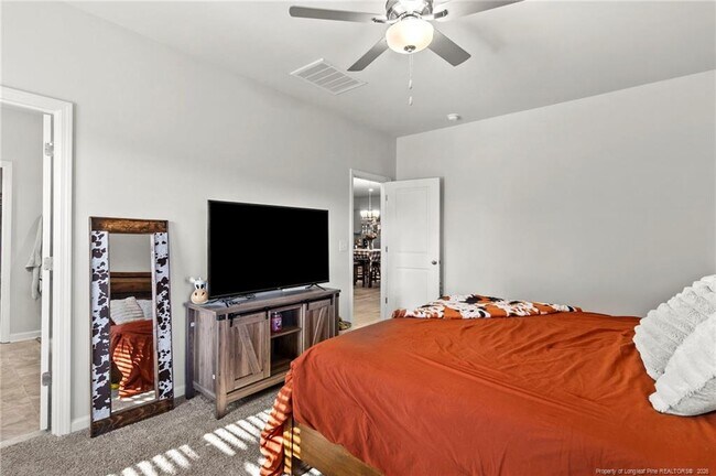 Building Photo - 518 Stadium Dr