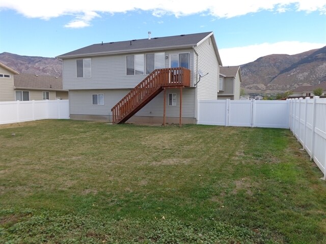 Building Photo - 235 W 1875 N