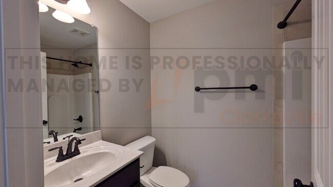 Building Photo - 107 Smithson Ln