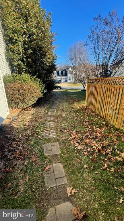 Building Photo - 14764 Courtlandt Heights Rd