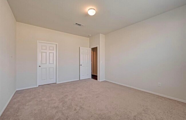 Building Photo - 1623 Avocet Way