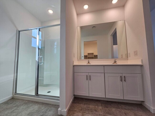 Building Photo - 3 BEDROOM 2 BATH NEW BUILD  AVAILABE NOW MOVE IN SPECIAL OAC