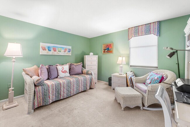 Building Photo - 100 S Beach Rd